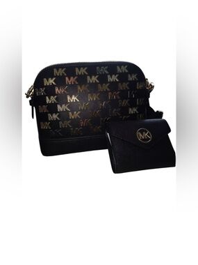 Michael Kors Gold Metal Charm Small Dome Jet Set Crossbody Bag Wallet Set